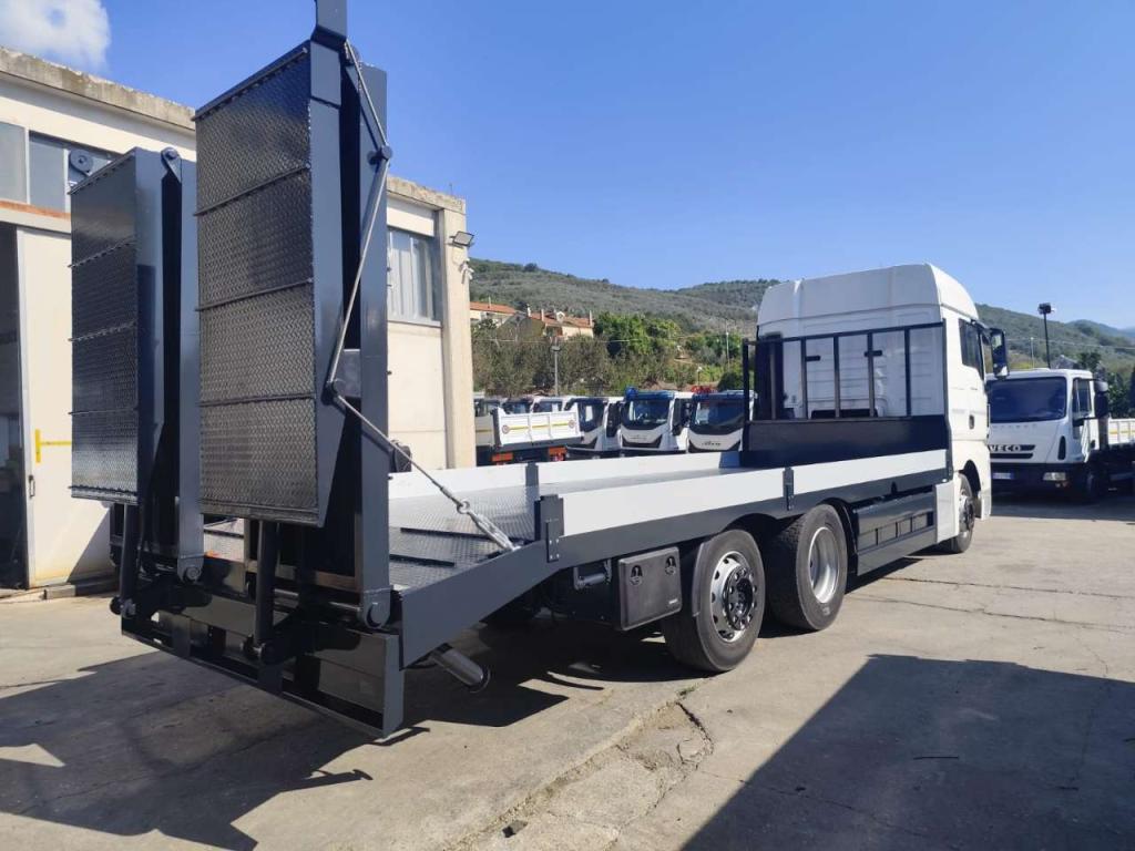 Man TGX 26.440 Foto 11