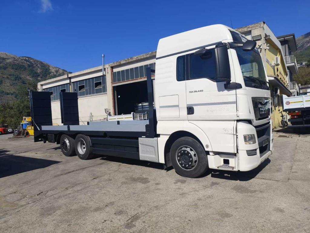 Man TGX 26.440 Foto 12