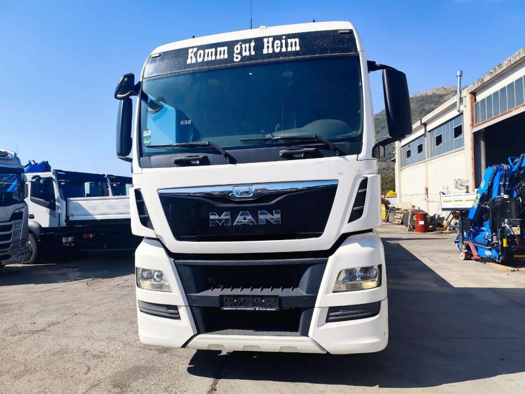 Man TGX 26.440 Foto 25