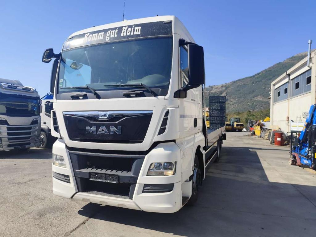 Man TGX 26.440 Foto 26