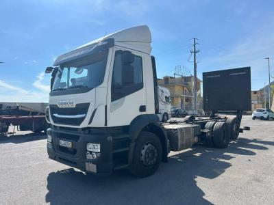 Iveco STRALIS 260S46 XP in vendita da Procida Macchine S.r.l.