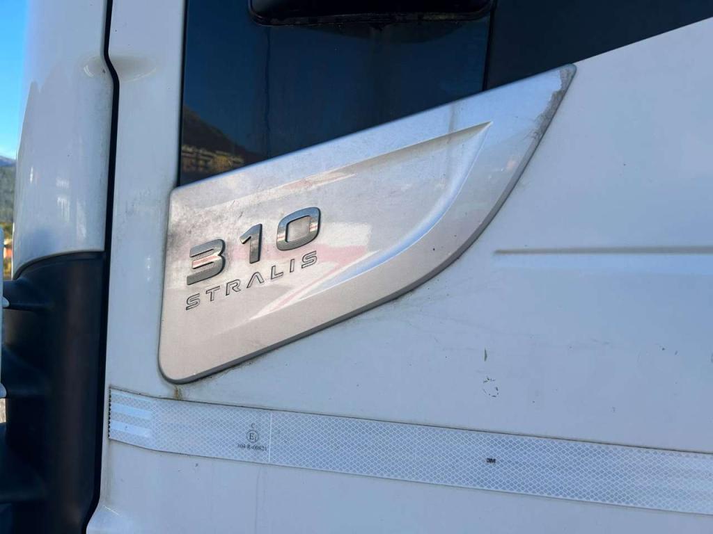 Iveco STRALIS AD 260S31 XP Foto 23