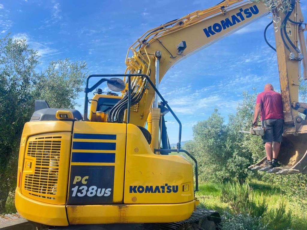 Komatsu PC138US-11 Foto 3