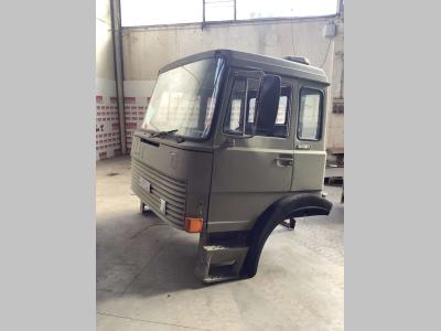 Cabina per Fiat 260/330  F 35 in vendita da Massucco T. Srl Area Ricambi
