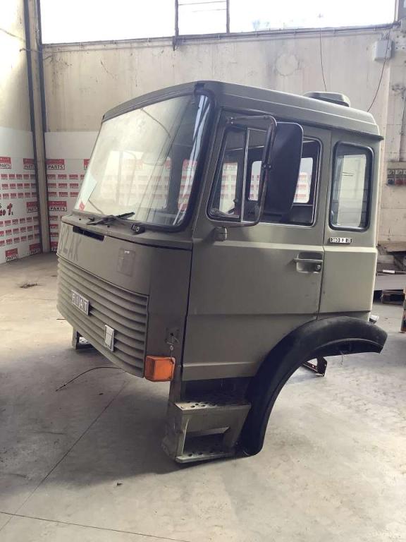 Cabina per Fiat 260/330  F 35 Foto 1
