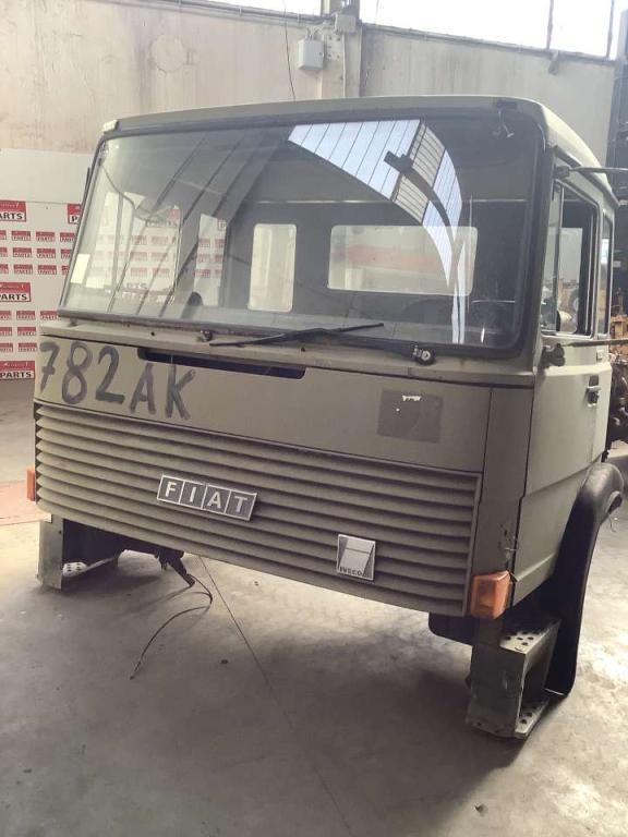 Cabina per Fiat 260/330  F 35 Foto 2