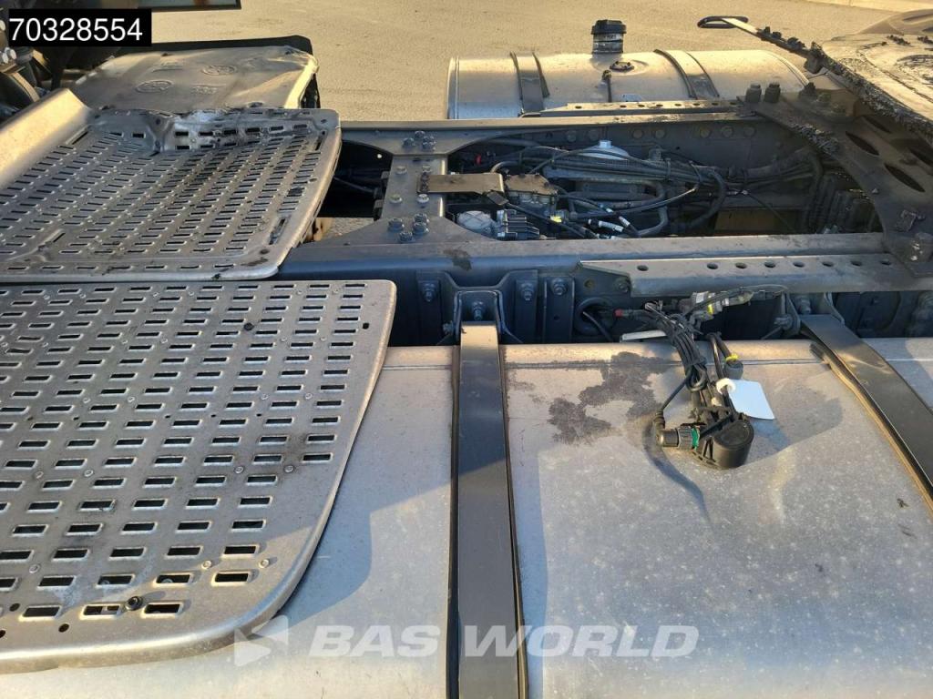 Daf XF 480 4X2 SC 2xTanks Standklima ACC Foto 11