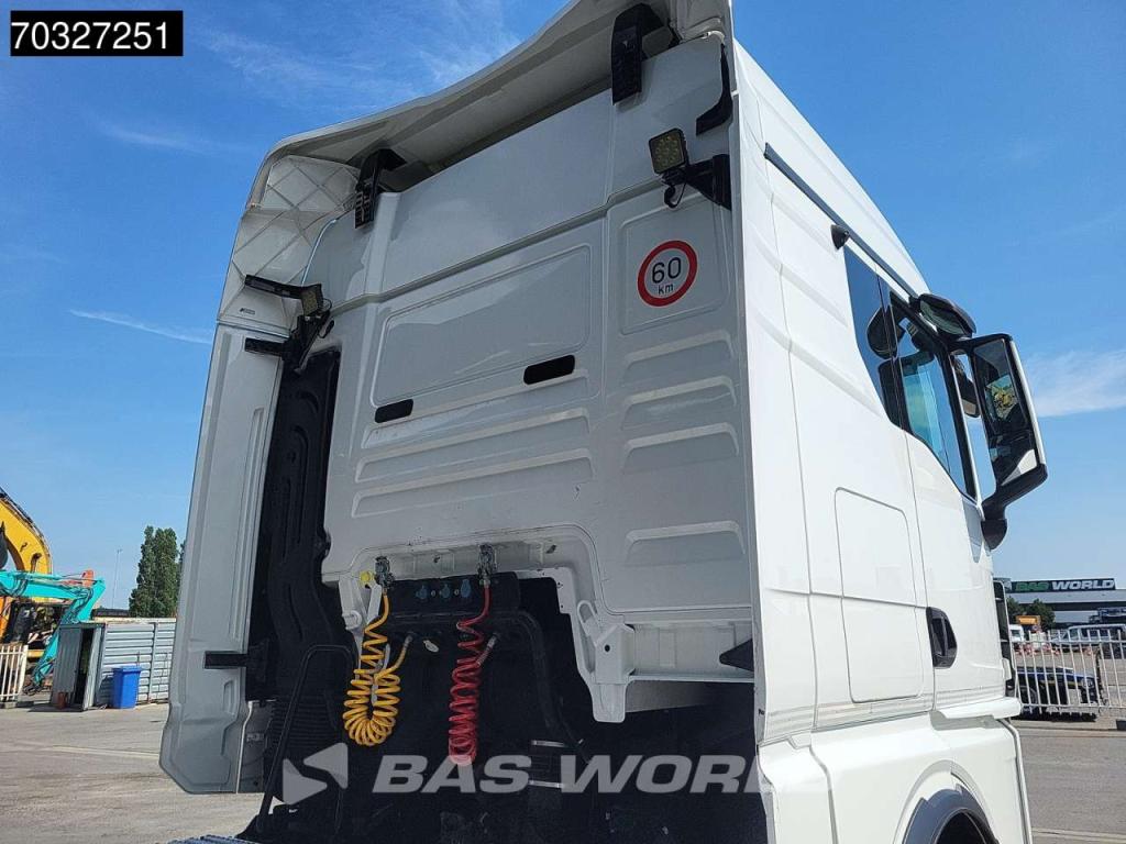 Man TGX 18.470 4X2 Retarder 2x Tanks ACC Standklima Navi Foto 11
