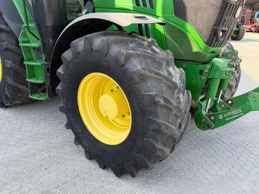 John Deere 6175R Foto 10