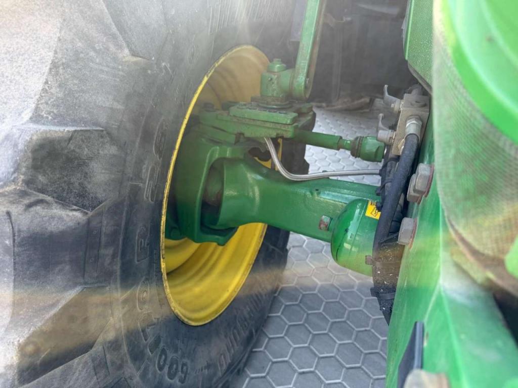 John Deere 6175R Foto 19