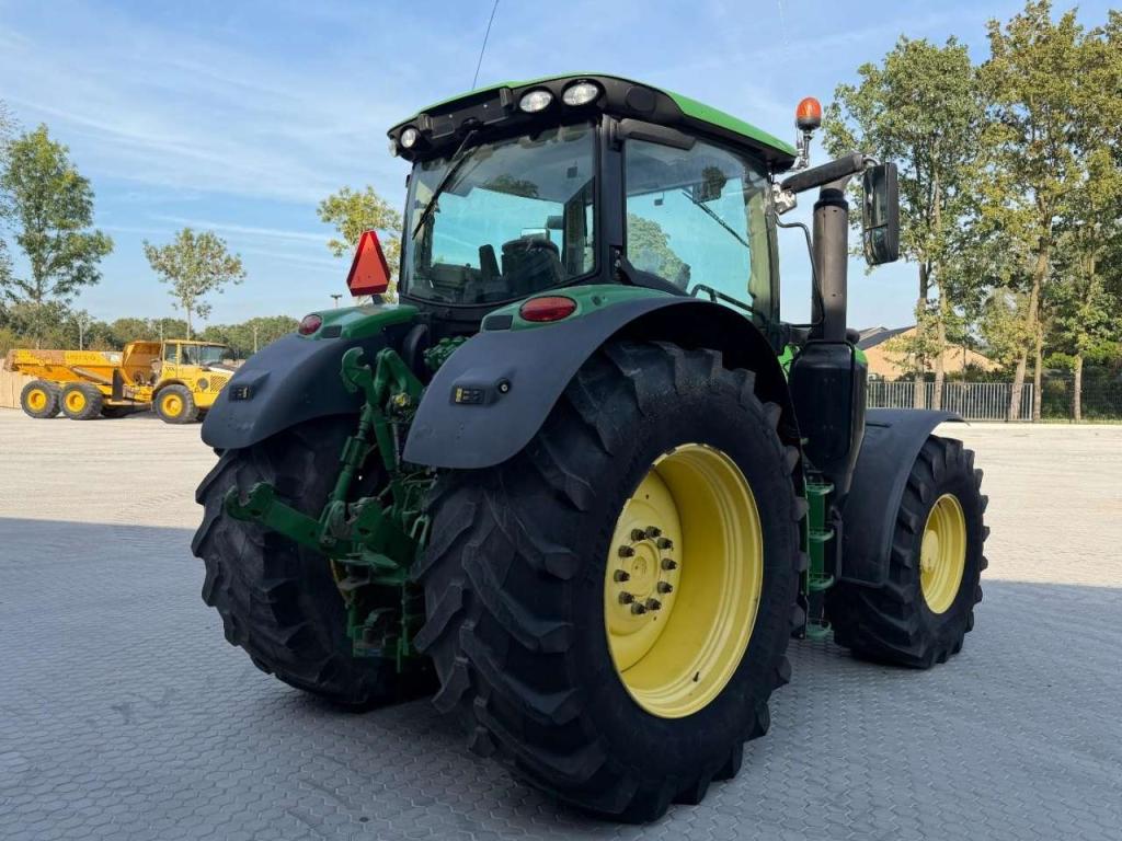 John Deere 6175R Foto 6