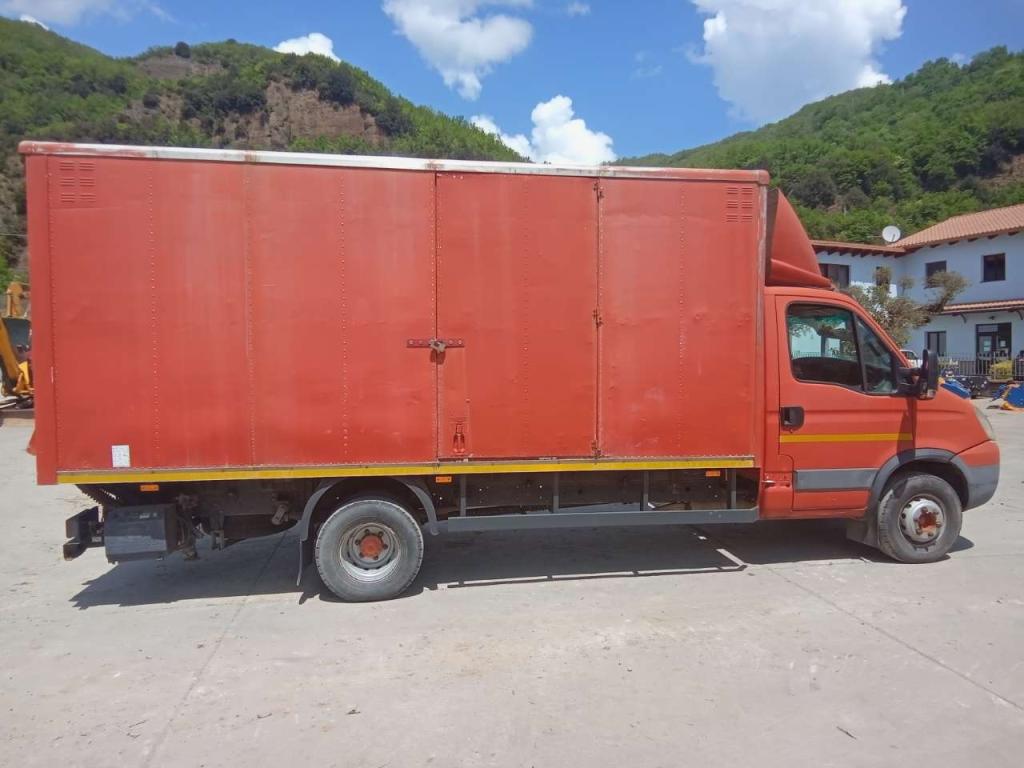 Iveco 65C/E4 SCATTOLINI Foto 5
