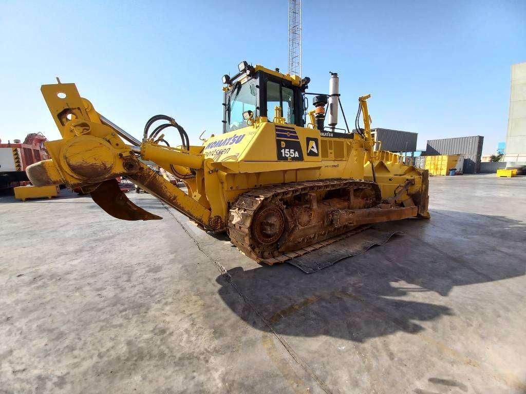Komatsu D155A-6R (4pcs available for sale in Abu Dhabi) Foto 20