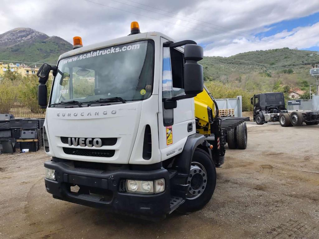 Iveco EUROCARGO 180E25K Foto 21