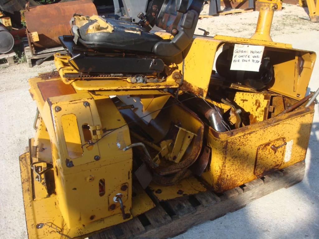 Cofanatura e carter carrozzeria per Fiat Allis FL5B Foto 5