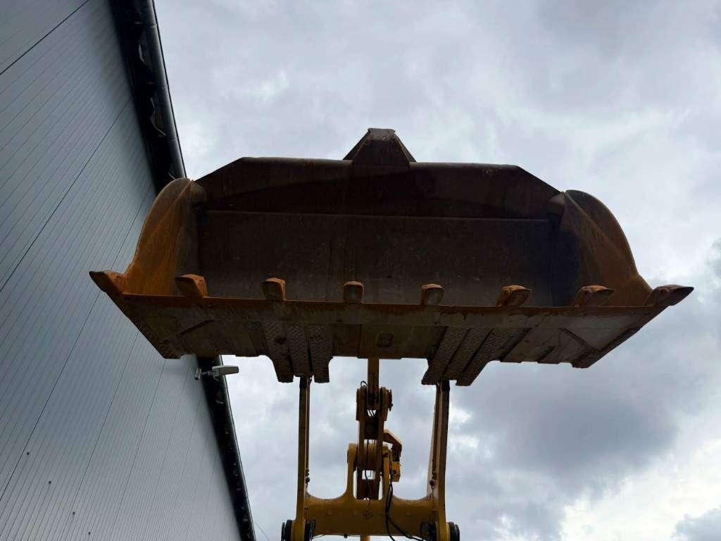Komatsu WA470-8 Foto 22