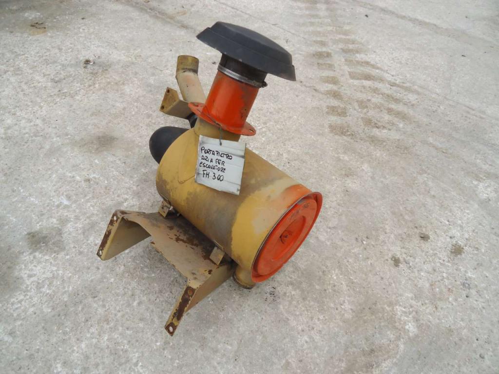 Supporto filtro aria per Fiat Hitachi FH300 Foto 3