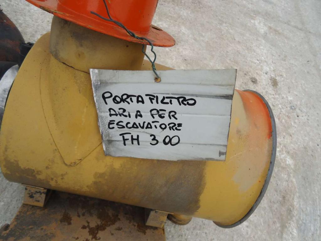 Supporto filtro aria per Fiat Hitachi FH300 Foto 4