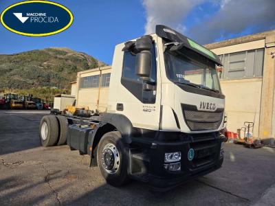 Iveco STRALIS AD190S42 in vendita da Procida Macchine S.r.l.