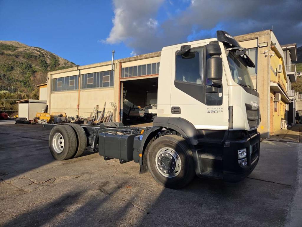 Iveco STRALIS AD190S42 Foto 23