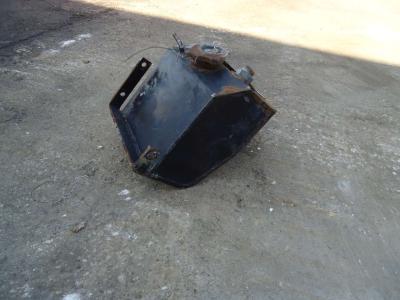 Serbatoio acqua per Fiat Hitachi W130 in vendita da OLM 90 Srl