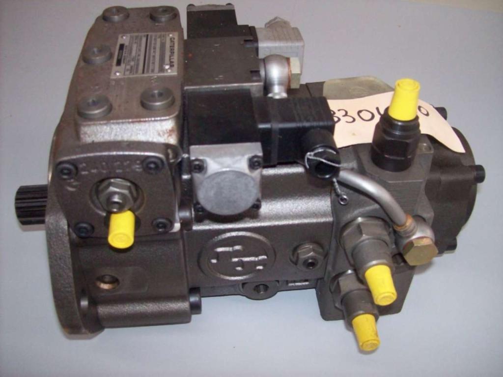 Pompa idraulica per Caterpillar CB523B - CB525B Foto 1