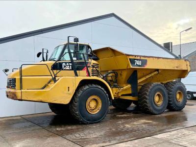 Caterpillar 740 - Automatic Greasing / Body Heating / AC