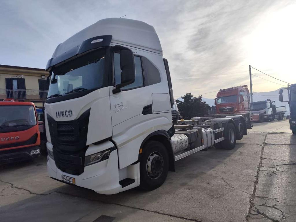Iveco S-WAY 510 AS Foto 26