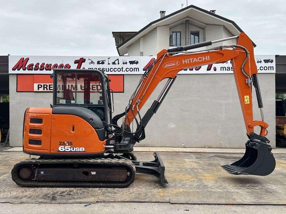 Hitachi ZX65USB-5 CLR Foto 22