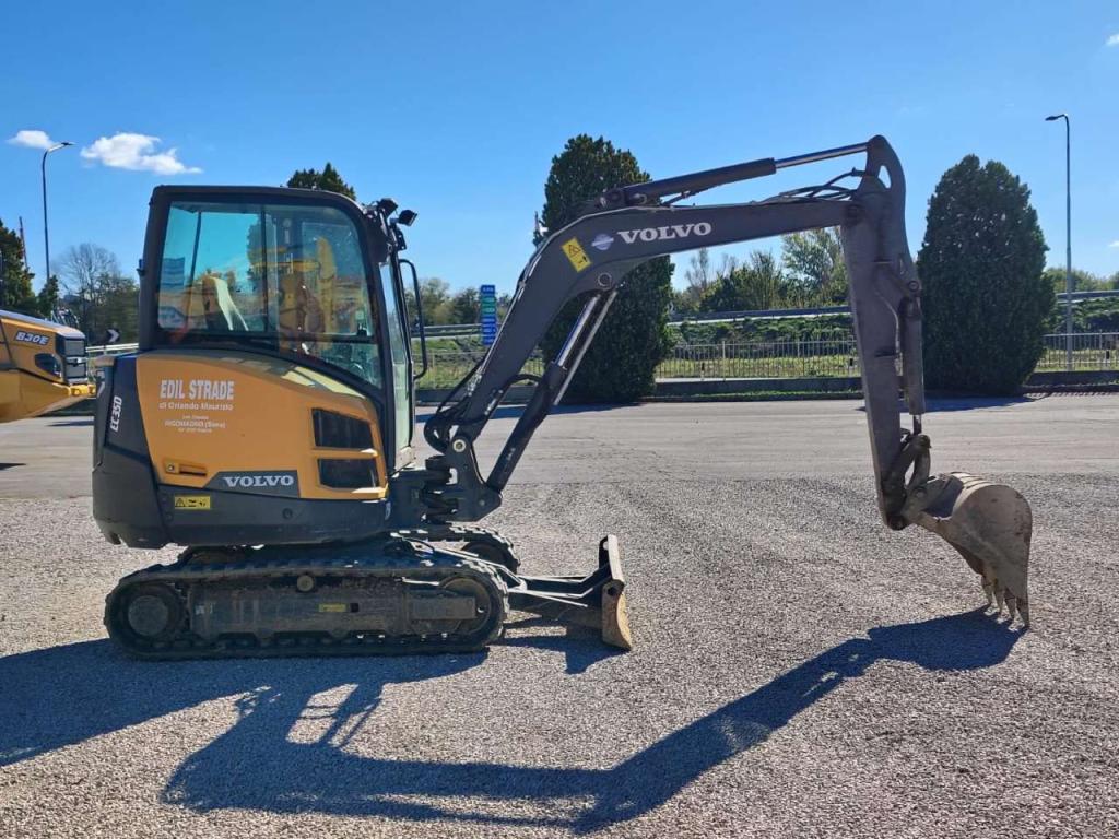 Volvo EC35D Foto 6