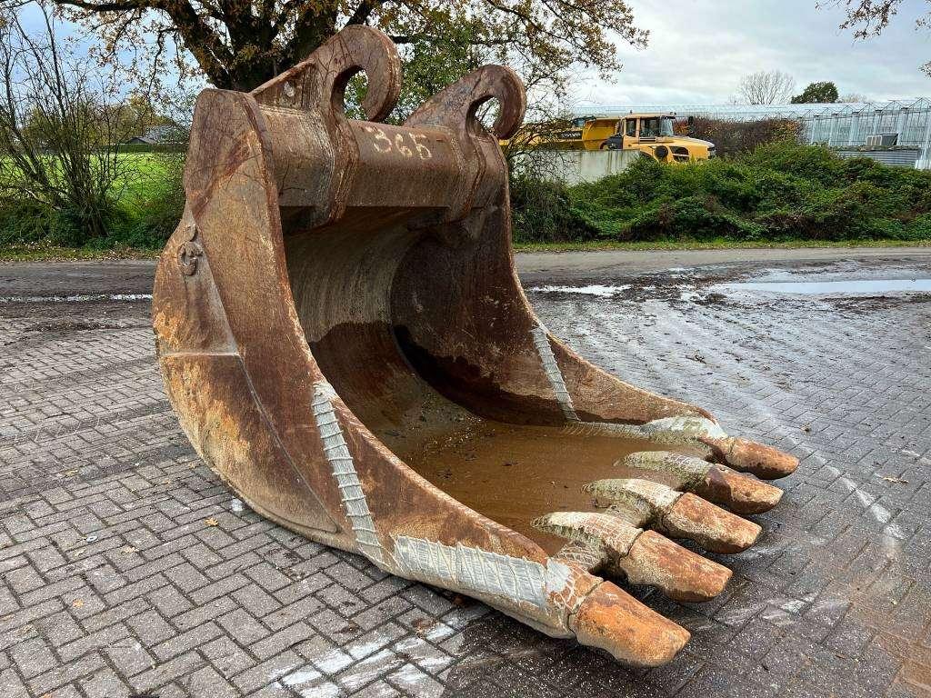 Large Bucket CW70 - CAT 365 Benna da scavo Foto 1