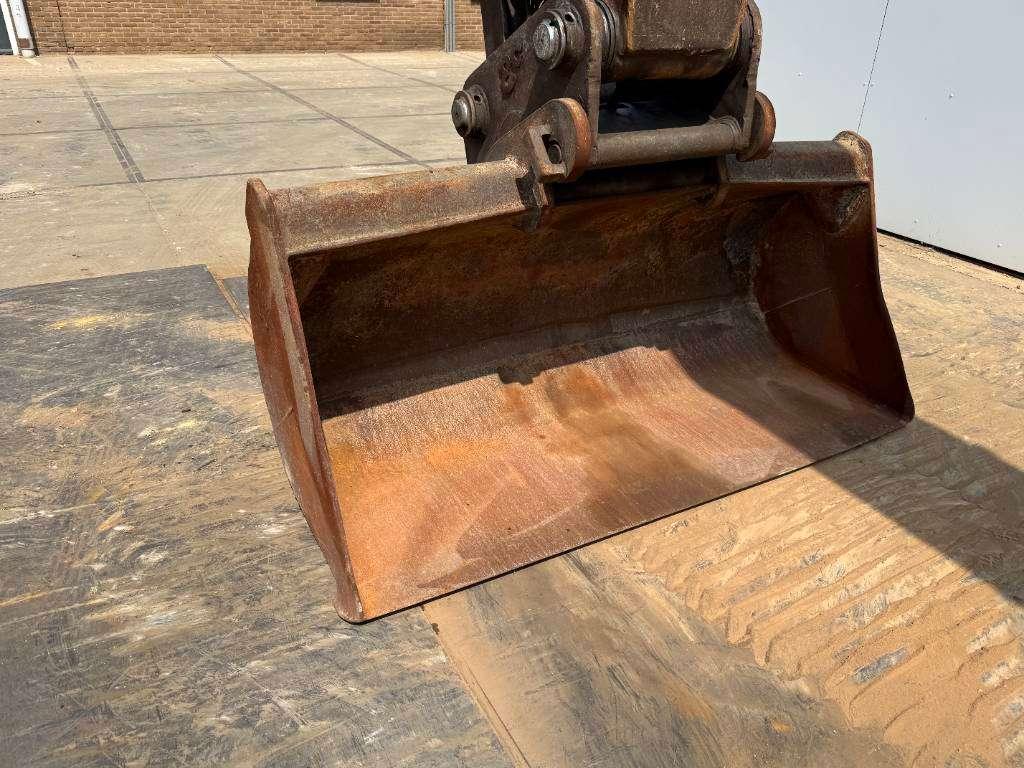 Volvo EC300EL - Hammer Lines / Automatic Greasing Foto 21