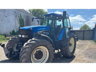New Holland TM175 in vendita da SODINEG France