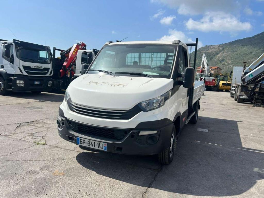 Iveco DAILY 35-120 Foto 22