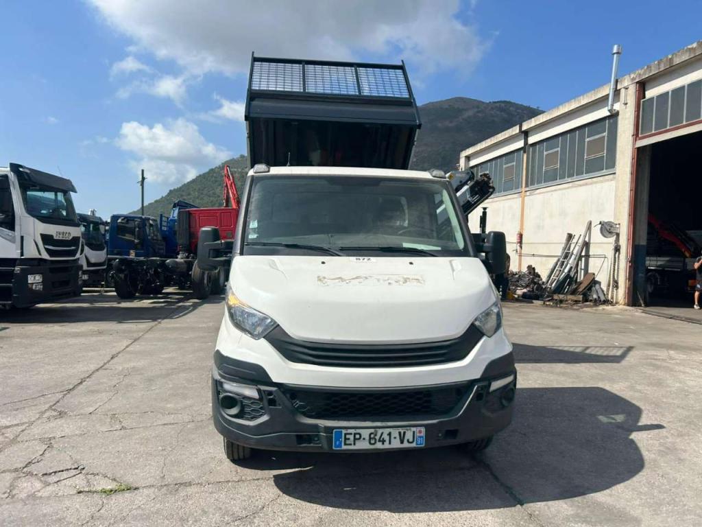 Iveco DAILY 35-120 Foto 30