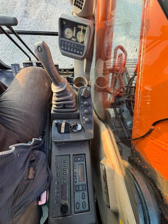 Hitachi ZX210 LCN-3 Foto 16
