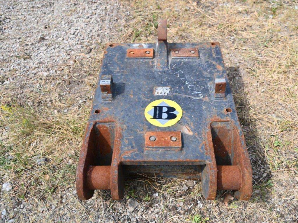 S3 for 35-43 ton excavators Attacco rapido meccanico Foto 1