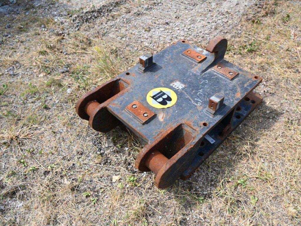 S3 for 35-43 ton excavators Attacco rapido meccanico Foto 2