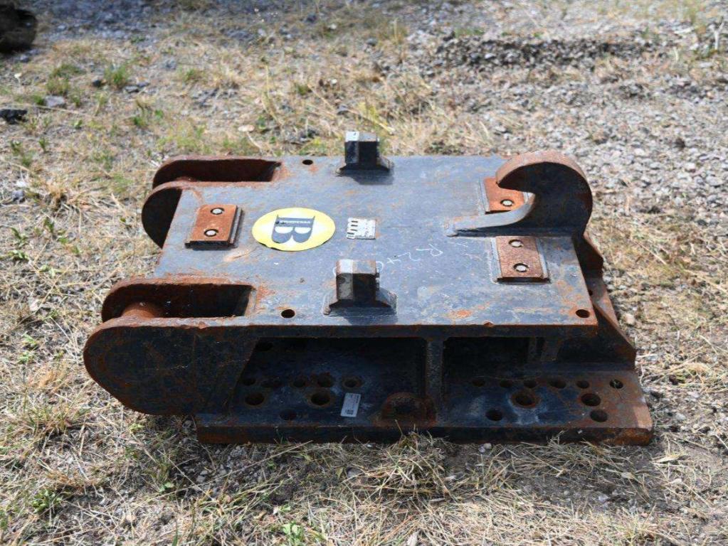 S3 for 35-43 ton excavators Attacco rapido meccanico Foto 3