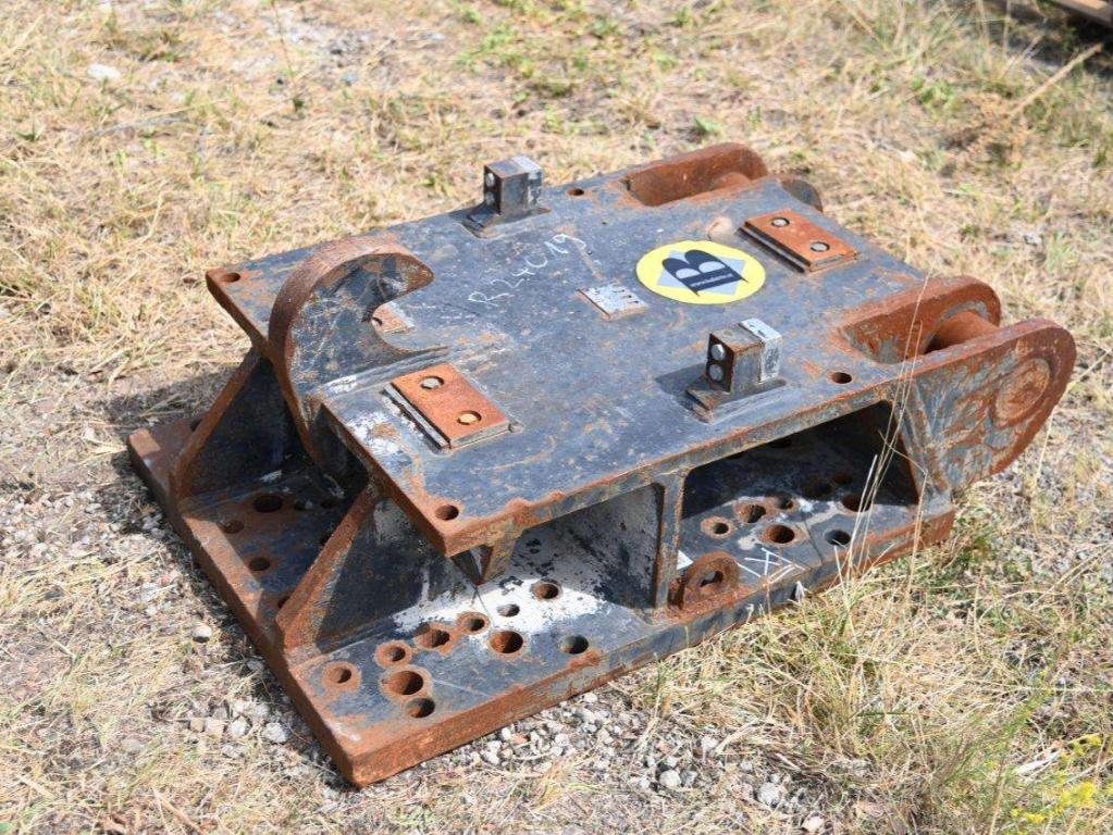 S3 for 35-43 ton excavators Attacco rapido meccanico Foto 5
