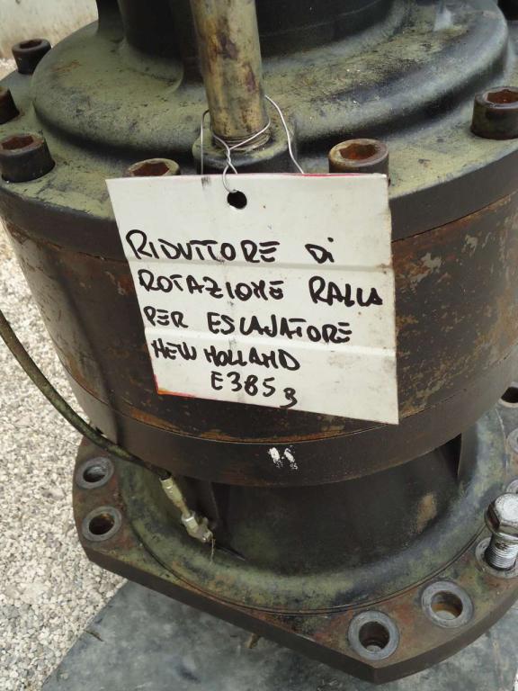 Riduttore di rotazione ralla per New Holland E385B Foto 2