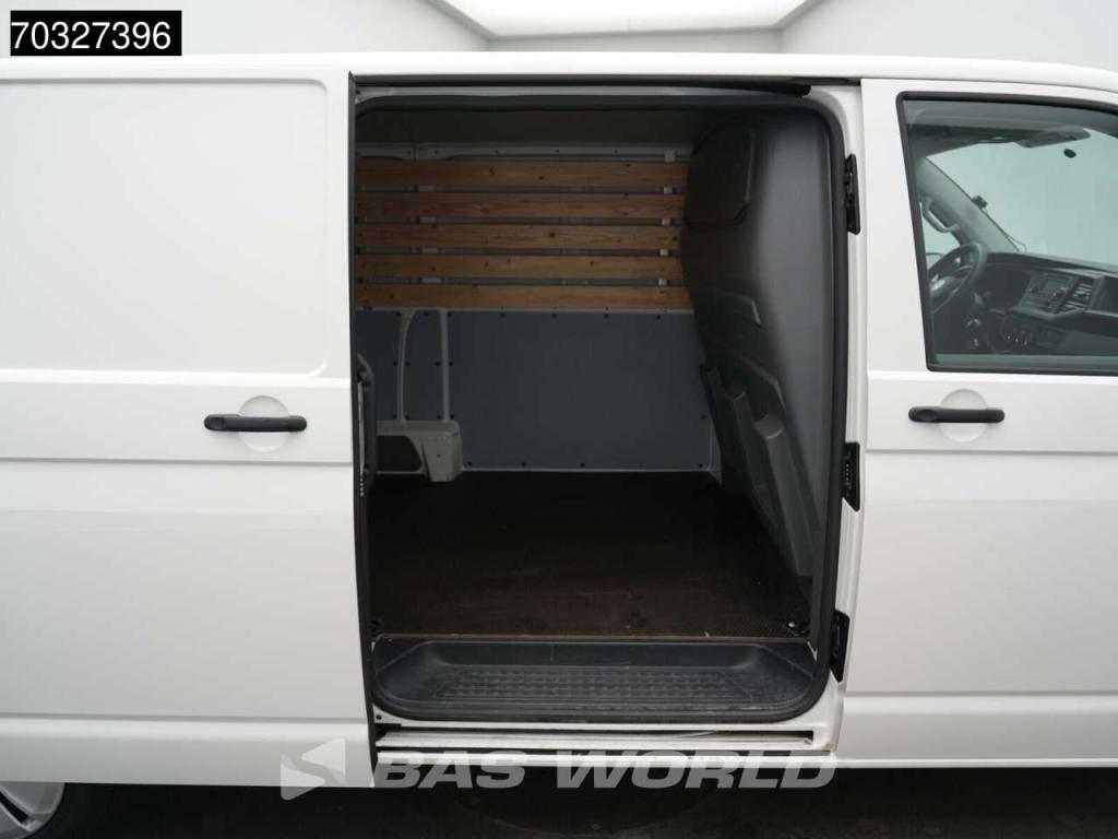 Volkswagen Transporter 110pk L2H1 Navi Airco Euro6 L2 Airco Foto 11
