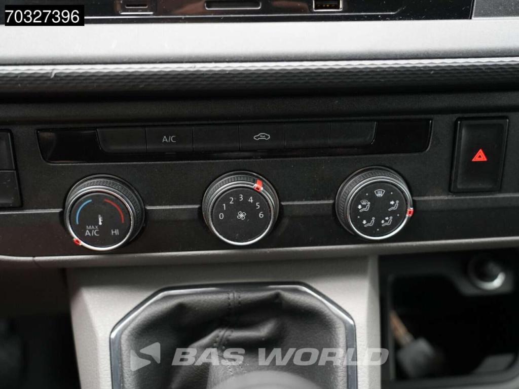 Volkswagen Transporter 110pk L2H1 Navi Airco Euro6 L2 Airco Foto 15