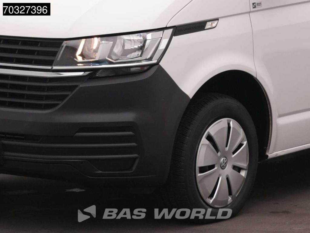 Volkswagen Transporter 110pk L2H1 Navi Airco Euro6 L2 Airco Foto 24