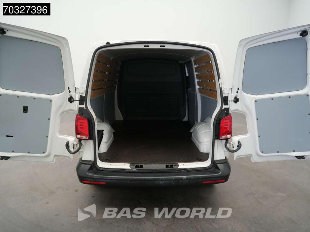 Volkswagen Transporter 110pk L2H1 Navi Airco Euro6 L2 Airco Foto 7