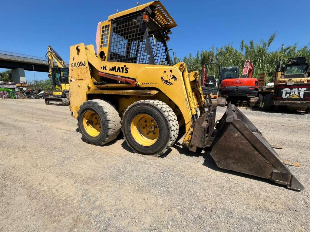 Komatsu SK 09 J Foto 11