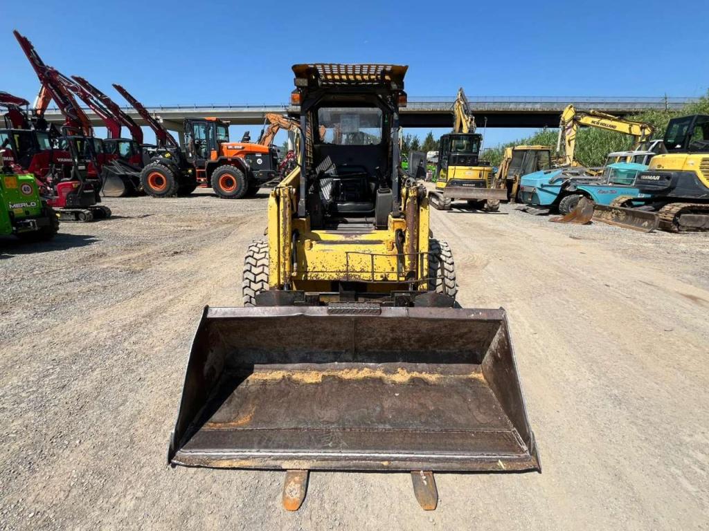 Komatsu SK 09 J Foto 3