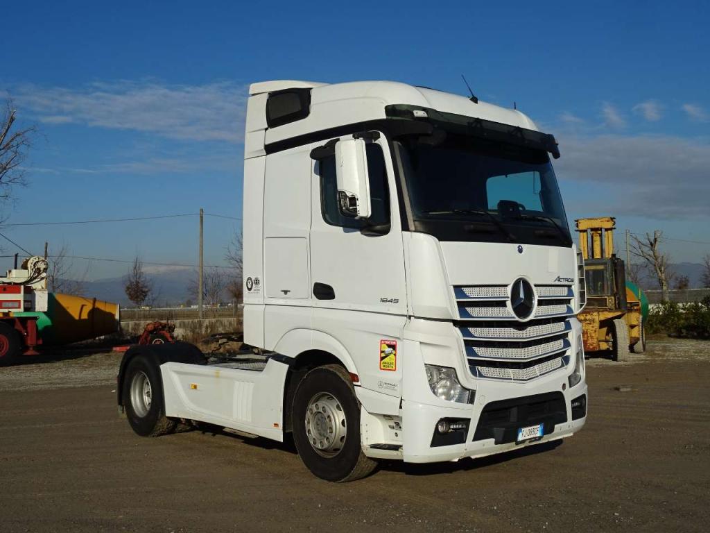 Mercedes-Benz ACTROS 1845 Foto 3
