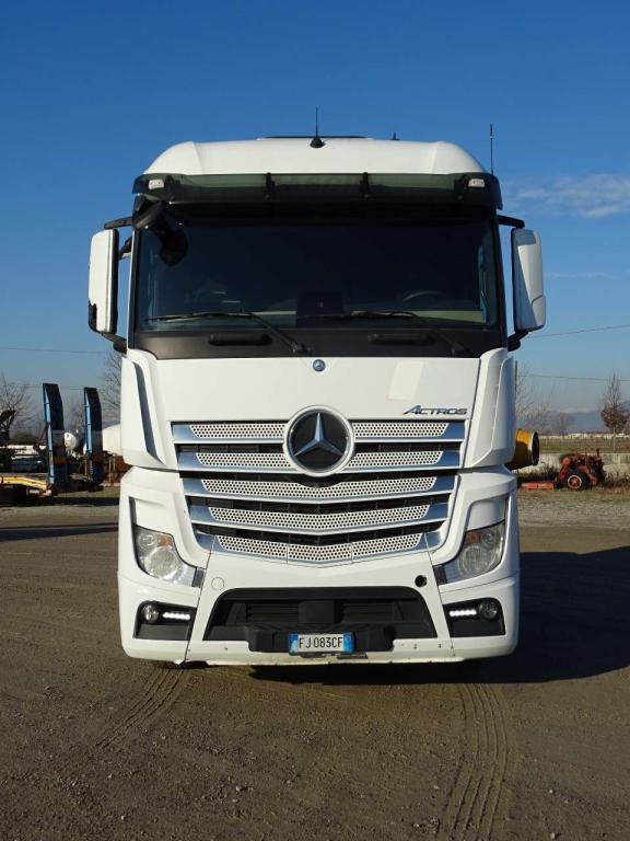 Mercedes-Benz ACTROS 1845 Foto 5