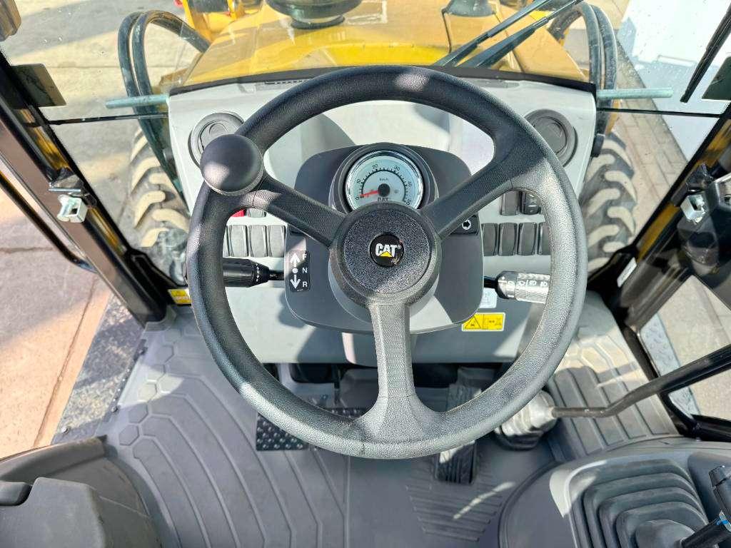 Caterpillar 424 4WD - Hammer Lines / Airco Foto 7